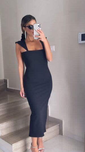 שמלת לין שחורה