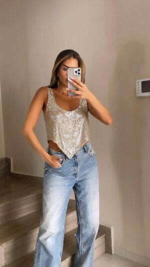 גופיית פייטים זהב